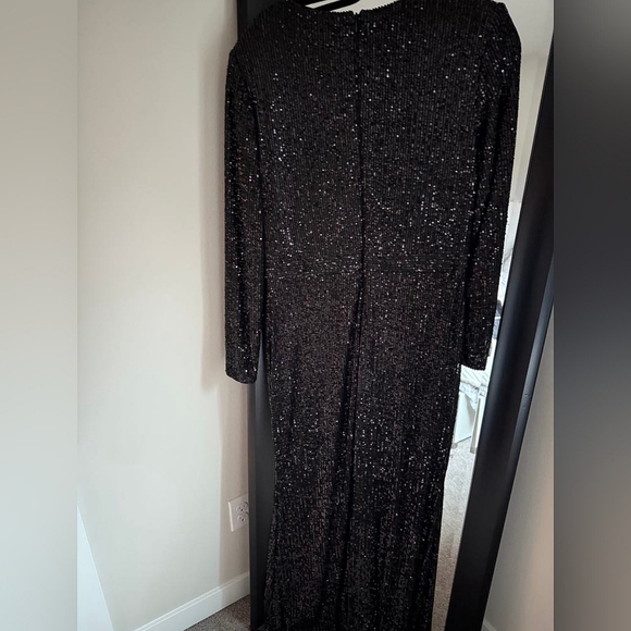 Eliza J Sequined Wrap Gown - Picture 10 of 10